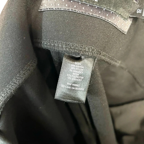 Torrid Pixie Skinny Studio Luxe Ponte High-Rise Pant‎ Black Plus Size 1X - Picture 5 of 8